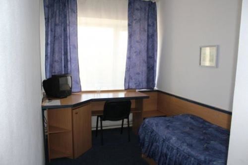 Отель Zhovtnevyi Винница