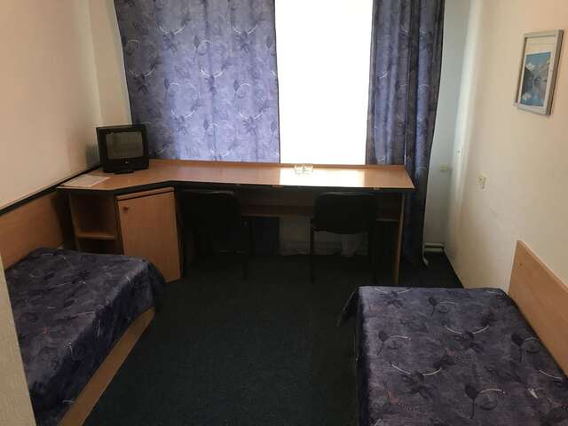 Отель Zhovtnevyi Винница-13